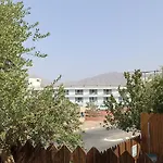 Apartment Amdar Village With Garden