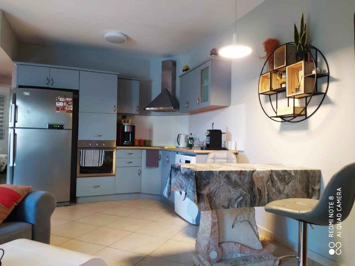 Apartment Amdar Village With Garden